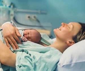 Episiotomie: inknippen tijdens de bevalling
