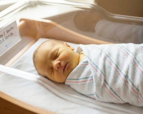 Geelzucht bij je baby: alles wat je moet weten over die gele gloed